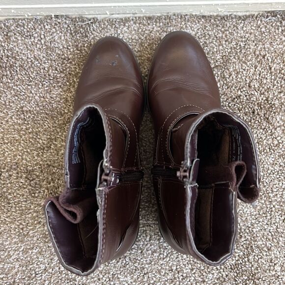 Naturalizer Boots   - Picture 8 of 11